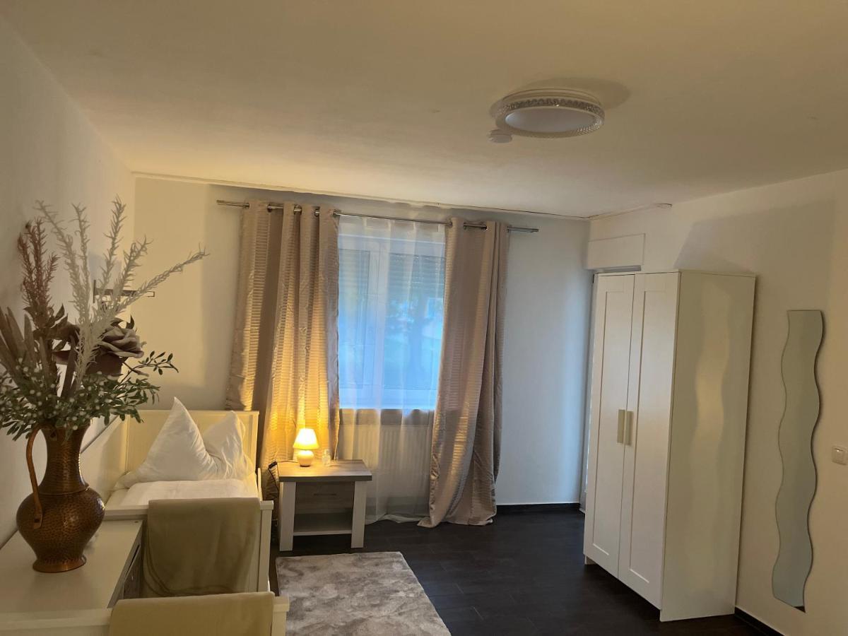 Bibis Ferienwohnung มิวนิก ภายนอก รูปภาพ